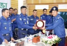 কুমিল্লার বর্ষসেরা এসপি নির্বাচিত হওয়ায় ‘‘এক্সিলেন্স এওয়ার্ড’’ পেলেন তানভীর সালেহীন ইমন