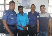 ভান্ডারিয়ায় ৪ বোতল ফেন্সিডিল সহ ১জন গ্রেফতার।