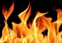 মহাখালীতে বহুতল ভবনে আগুন