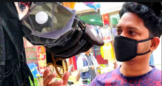 বেশি দামে মাস্ক বিক্রি, জরিমানা