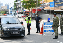 আবার লকডাউন এর মেয়াদ বাড়ালো মালয়েশিয়া।