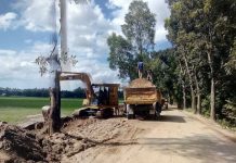 চুনারুঘাট বাল্লা সড়কে পরিবেশ দূষণ করে বালু উত্তোলন ও পরিবহণ বাড়ছে জনদূরভোগ