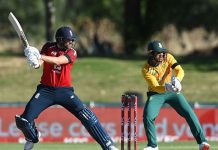 প্রোটিয়াদের হারিয়ে ইংল্যান্ডের টি-টোয়েন্টি সিরিজ জয়