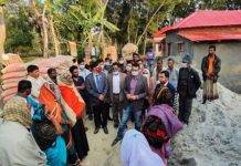 ফরিদপুরের “ভূমিহীন ও গৃহহীনদের জন্য ঘর নির্মাণ” প্রকল্প পরিদর্শন করেছেন প্রধানমন্ত্রীর কার্যালয়ের পরিচালক শামীম আহমেদ।