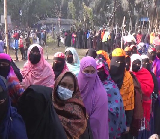 পৌরসভা নির্বাচনে কুয়াকাটায় ভোটারদের ঢল, রেকর্ডসংখ্যক উপস্থিতি