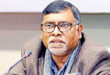 বাংলাদেশে এই মুহূর্তে ১৮ বছরের কম বয়সীদের করোনার টিকা লাগবে না: স্বাস্থ্যমন্ত্রী