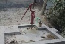 খাবার পানির অভাবে ভুগছে ফেনীর মানুষ।