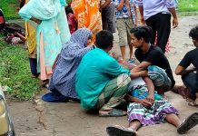 লাশবাহী আ্যাম্বুলেন্স কেড়ে নিল আরও দুই প্রাণ