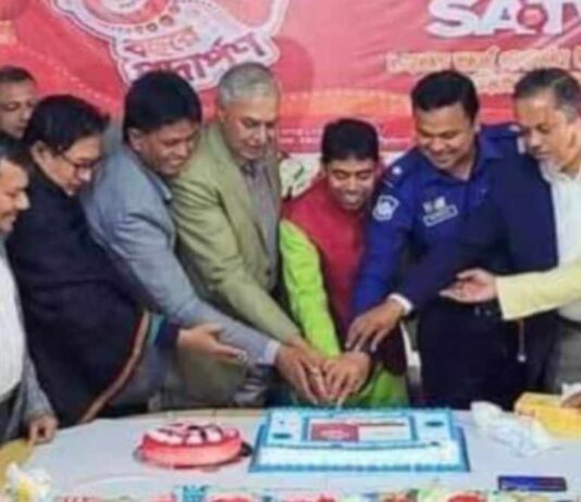 কুমিল্লায় র্যালি, আলোচনা সভা, কেক কাটাসহ বর্ণাঢ্য আয়োজনে এসএ টিভির প্রতিষ্ঠাবার্ষিকী পালিত