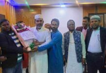 জাতীয়তাবাদী প্রবাসী ফোরামের পক্ষ থেকে এটিএম মিজানুর রহমানকে ফুলেল শুভেচ্ছা