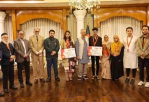 জুলাই গণঅভ্যুত্থানে আহতদের স্বাস্থ্যকার্ড বিতরণের উদ্বোধন